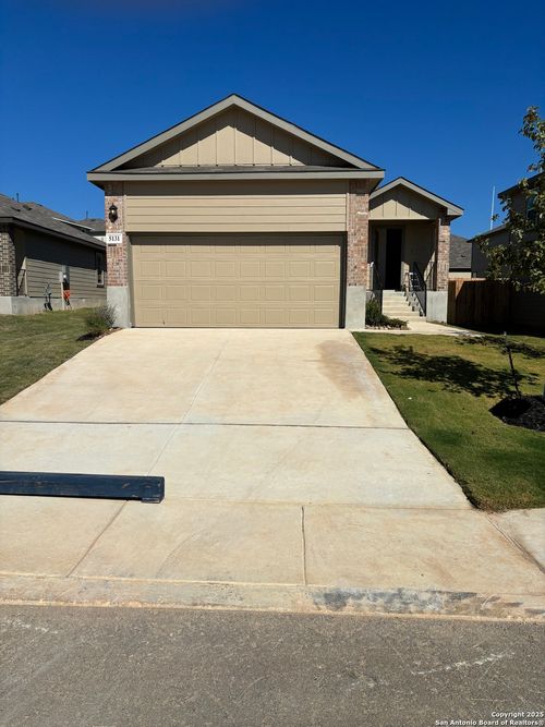 5119 Blind Shot, San Antonio, TX, 78261 | Card Image