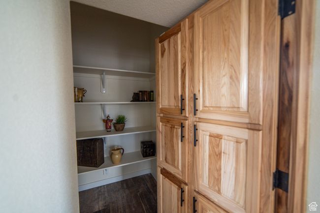 Interior space | Image 9