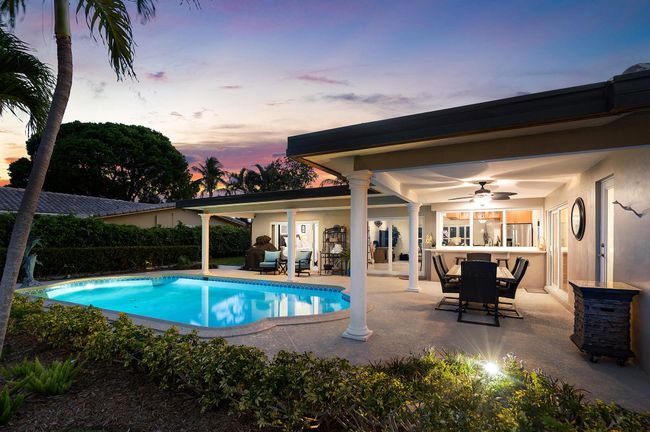 4220 Ne 24 Th Ave, House other with 3 bedrooms, 2 bathrooms and null parking in Lighthouse Point FL | Image 48
