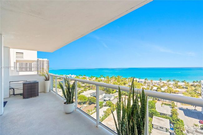 APT-1806 - 2841 N Ocean Blvd, Condo with 2 bedrooms, 2 bathrooms and null parking in Fort Lauderdale FL | Image 17
