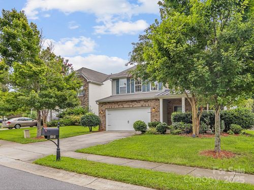 5918 Kelyn Hills Dr, Charlotte, NC, 28278-7128 | Card Image
