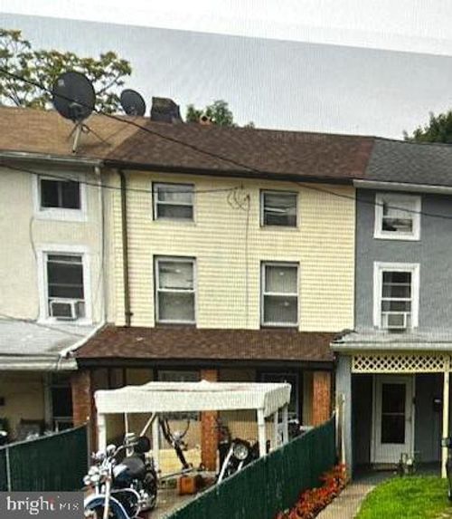 68 Blanchard Rd, DREXEL HILL, PA, 19026-2704 | Card Image