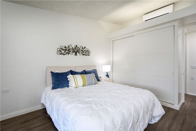 8K - 13470 St. Andrews Drive, Home with 2 bedrooms, 1 bathrooms and 2 parking in Seal Beach CA | Image 8