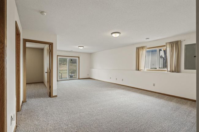 11095 187 Th Ave Nw, Townhouse with 3 bedrooms, 2 bathrooms and null parking in Elk River MN | Image 17