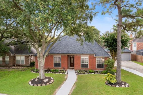 4311 Pebble Beach Drive, League City, TX, 77573 | Card Image
