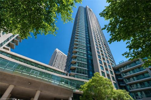 2411-215 Fort York Blvd, Toronto, ON, M5V4A2 | Card Image