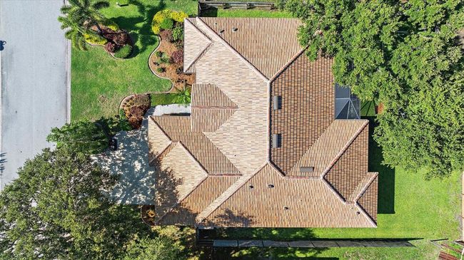 5584 Eastwind Dr, House other with 3 bedrooms, 2 bathrooms and null parking in SARASOTA FL | Image 46