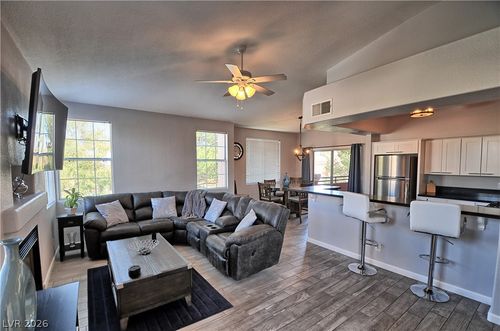 204-7701 Constanso Ave, Las Vegas, NV, 89128-8030 | Card Image