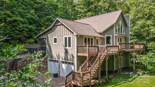 476 Old Buck Ln, Franklin, NC, 28734-5773 | Card Image