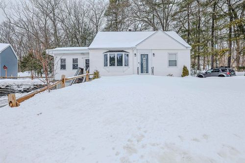 29 Salem St, Manchester, NH, 03102-5164 | Card Image