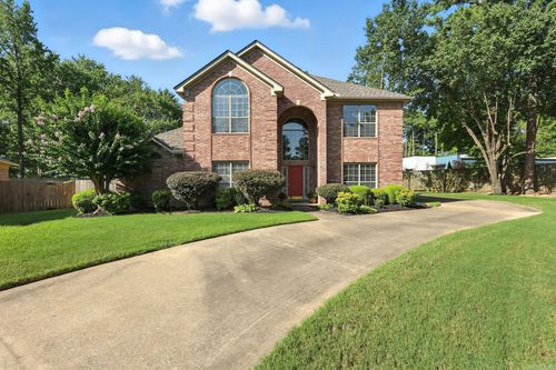 7 Canterbury Ct, Little Rock, AR, 72223-4365 | Card Image