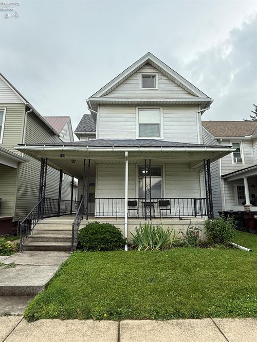 166 S Sandusky St, Tiffin, OH, 44883-2104 | Card Image