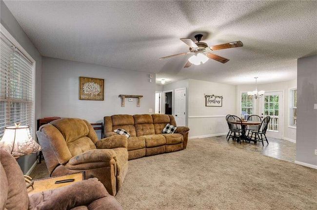 77 Old Brock Rd, House other with 3 bedrooms, 2 bathrooms and 4 parking in rockmart GA | Image 7
