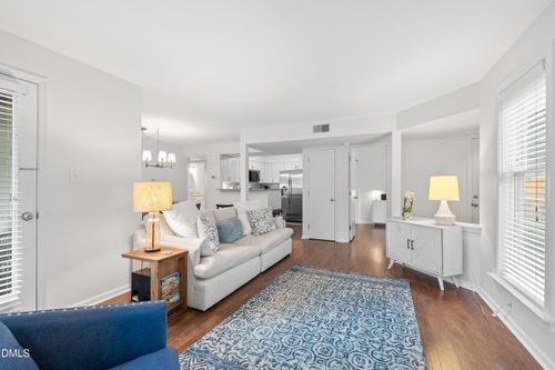 202-1021 Wirewood Dr, Raleigh, NC, 27605-1293 | Card Image
