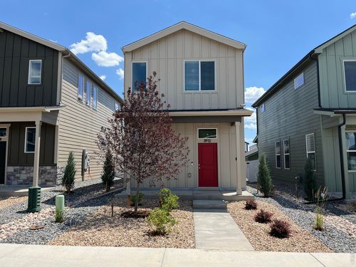 3912 Lake Clark St, Evans, CO, 80620-8720 | Card Image