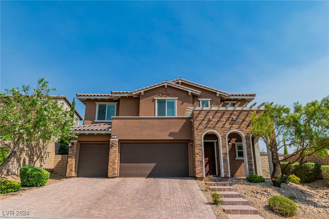 Castellari Dr, Las Vegas, NV 89138