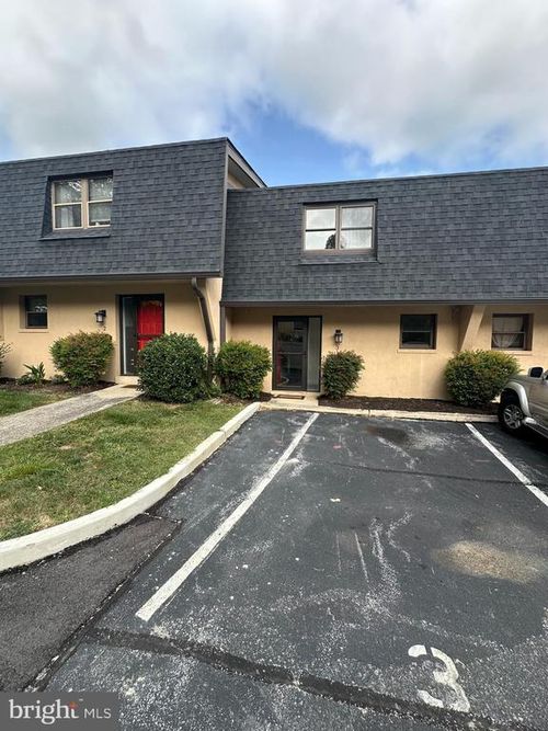 3-315 S Valley Forge Rd, Devon, PA, 19333-1324 | Card Image