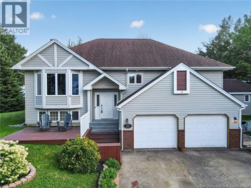 23 Flint Crt, Moncton, NB, E1G2E6 | Card Image
