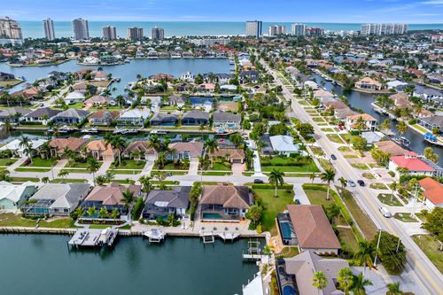 21 Hickory Ct, Marco Island, FL, 34145-4529 | Card Image