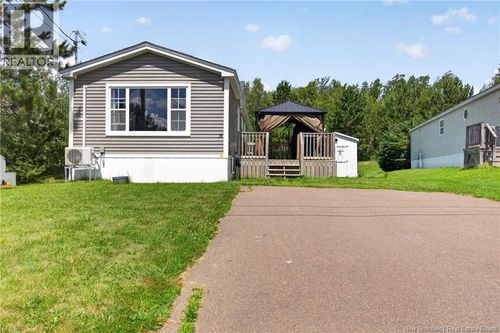 38 Ulysse Dr, Dieppe, NB, E1A7C1 | Card Image