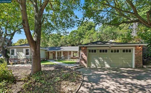 120 Las Vegas Rd, Orinda, CA, 94563-1921 | Card Image
