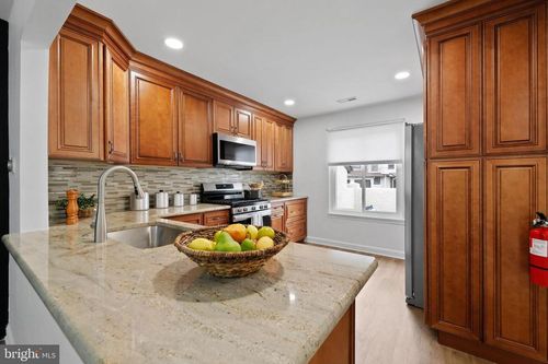 84 Five Crown Royal, MARLTON, NJ, 08053-2823 | Card Image