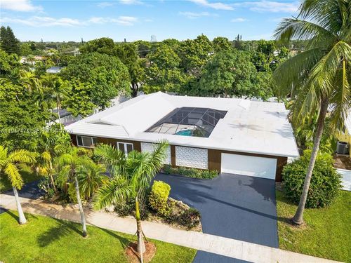 4731 Pierce St, Hollywood, FL, 33021-5807 | Card Image