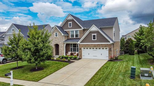 2239 Daybloom Ct, Hebron, KY, 41048-1107 | Card Image
