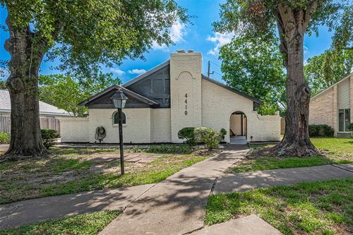 4410 Belle Hollow Dr, Houston, TX, 77084-3697 | Card Image