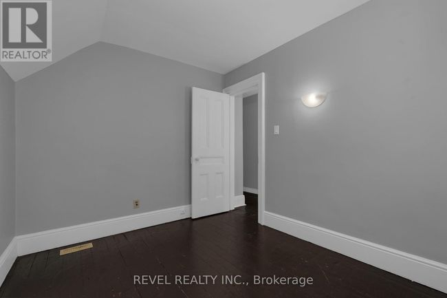 7281 9 Th Line, House other with 4 bedrooms, 2 bathrooms and 10 parking in Thornton ON | Image 28