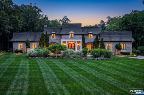 21 Baldwin Road, Saddle River, NJ, 07458 | Card Image