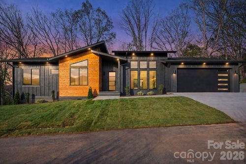 19-28 Lauren Ln, Candler, NC, 28715-8349 | Card Image