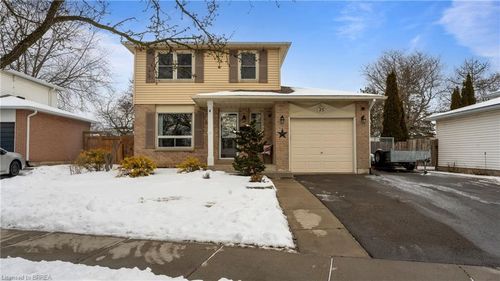 25 Jasper St, Brantford, ON, N3P1M9 | Card Image