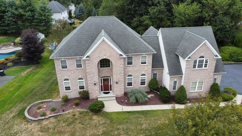 31 Valley View Ct, Southington, CT, 06489-3889 | Card Image