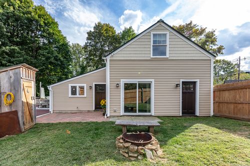 46 East St, Morris, CT, 06763-1803 | Card Image