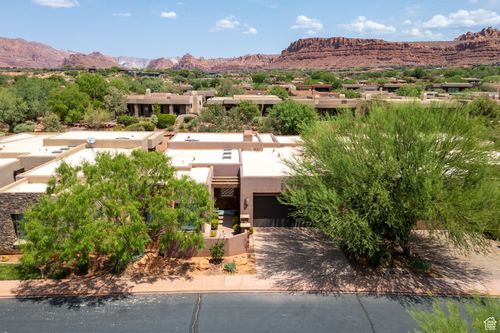 unit-46-2085 N Tuweap Dr, St. George, UT, 84770-7478 | Card Image