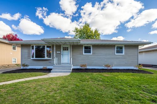 8749 Monroe Ave, Munster, IN, 46321-2414 | Card Image