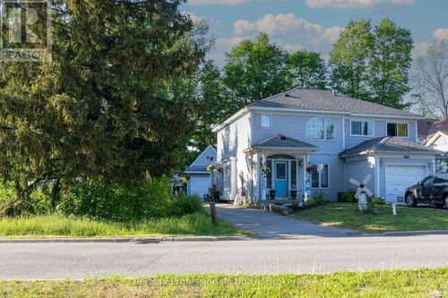 340 James Street W, Gravenhurst (Muskoka (S)), ON, P1P1J7 | Card Image