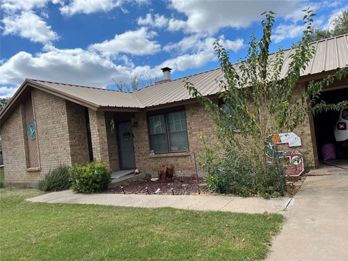 214 Sawyer Dr, Sonora, TX, 76950-8008 | Card Image