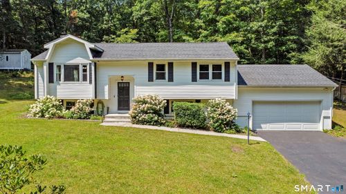 83 Ross Rd, Preston, CT, 06365-8625 | Card Image