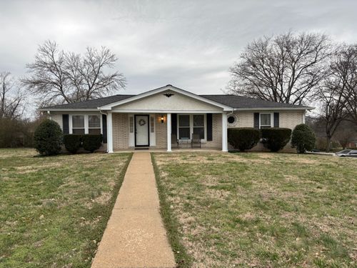 1112 Earls St, Gallatin, TN, 37066-3912 | Card Image