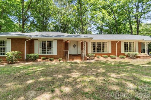 25-122 Forest Hills Dr, Monroe, NC, 28112-2410 | Card Image