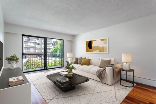 209-275 W 2nd St, North Vancouver, BC, V7M1C9 | Card Image