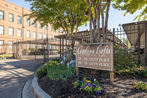 89 W Carolina Ave, Memphis, TN, 38103-4703 | Card Image