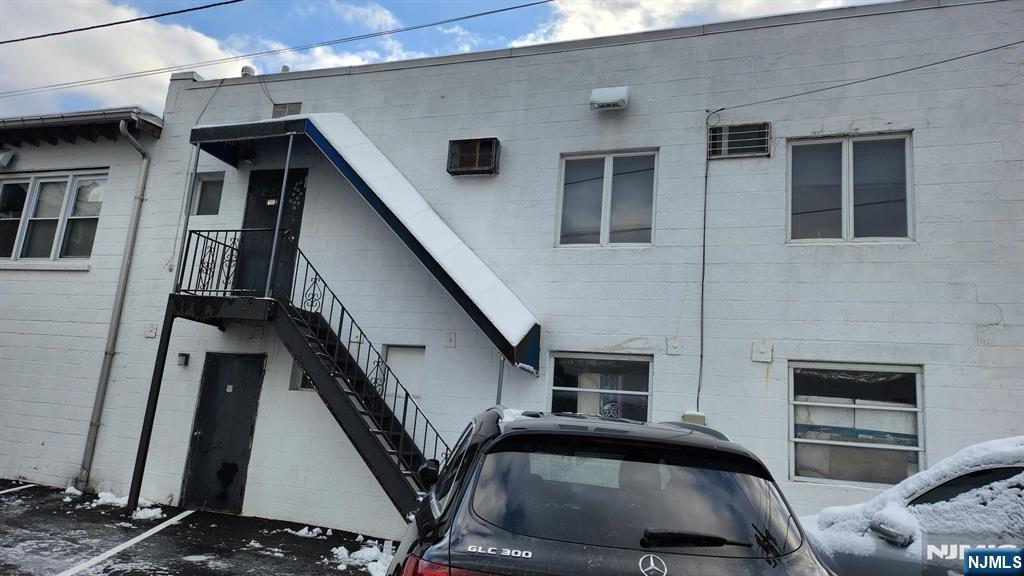 460 Commercial Ave, Palisades Park, NJ 07650