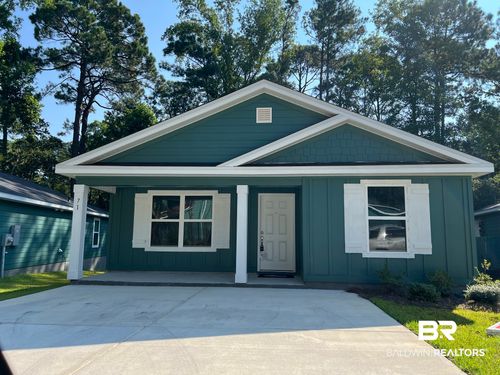 71 Summer Oaks Dr, Daphne, AL, 36526-4835 | Card Image