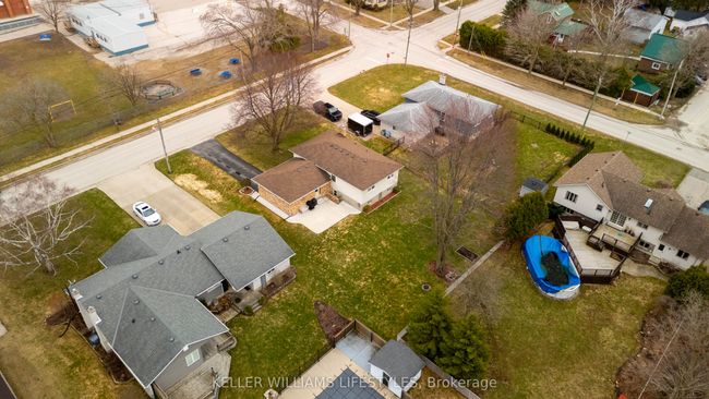 60 James St N, House other with 3 bedrooms, 2 bathrooms and 2 parking in Forest ON | Image 41