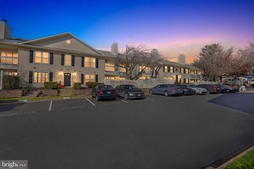 10-10204 Ashbrooke Ct, OAKTON, VA, 22124-3101 | Card Image