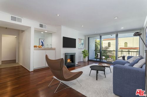 apt-219-906 N Doheny Dr, West Hollywood, CA, 90069-3157 | Card Image