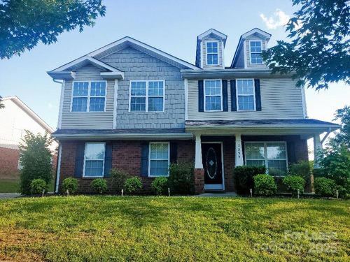 7539 April Mist Trl, Huntersville, NC, 28078-2433 | Card Image